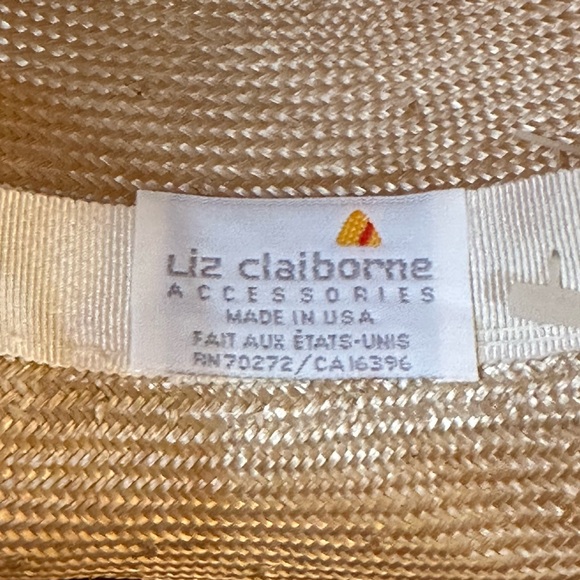 🌟HP🌟VTG 1990s Liz Claiborne Beige Straw Boater Hat with Netting Flowers & Band - Picture 11 of 13